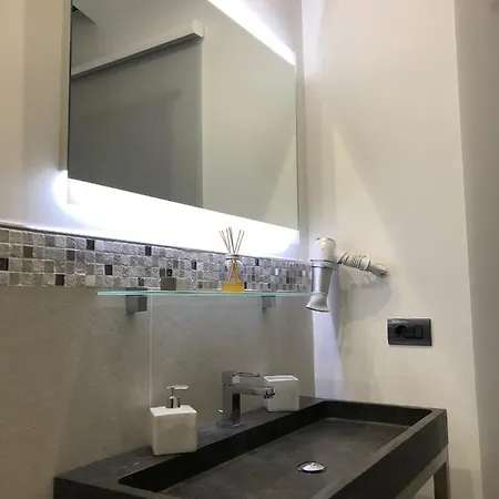 Bed & Breakfast Rossini Luxury 2