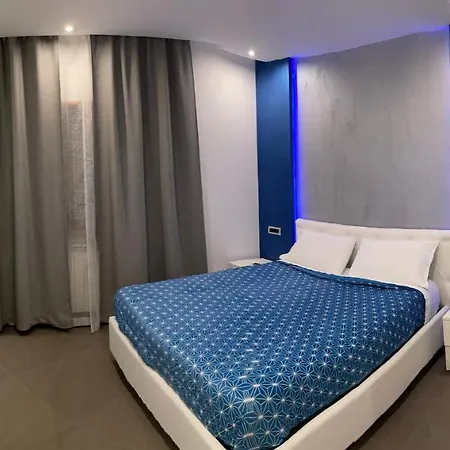 Bed & Breakfast Rossini Luxury 2