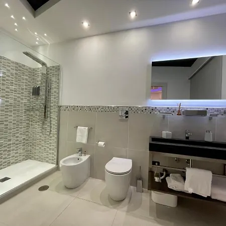 Rossini Luxury 2 4* Cosenza