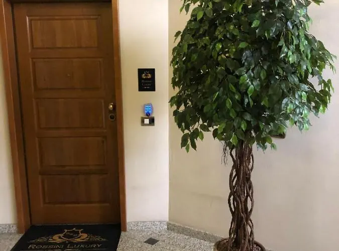 Rossini Luxury 2 Panzió