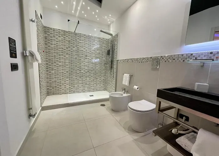 Rossini Luxury 2 Panzió 4*