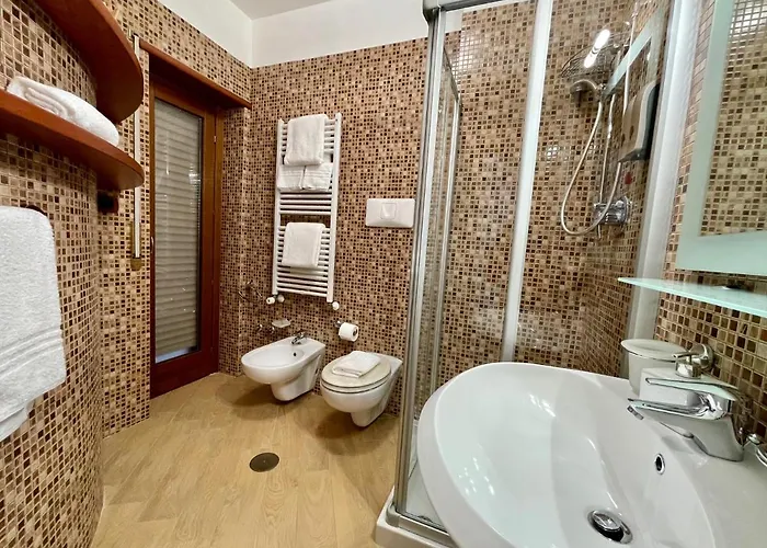 Rossini Luxury 2 Panzió 4*